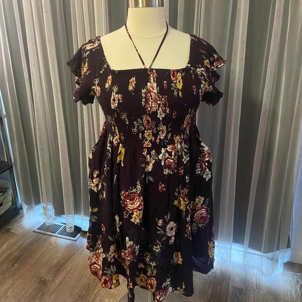 Torrid size 3 NWT off the shoulder floral dress